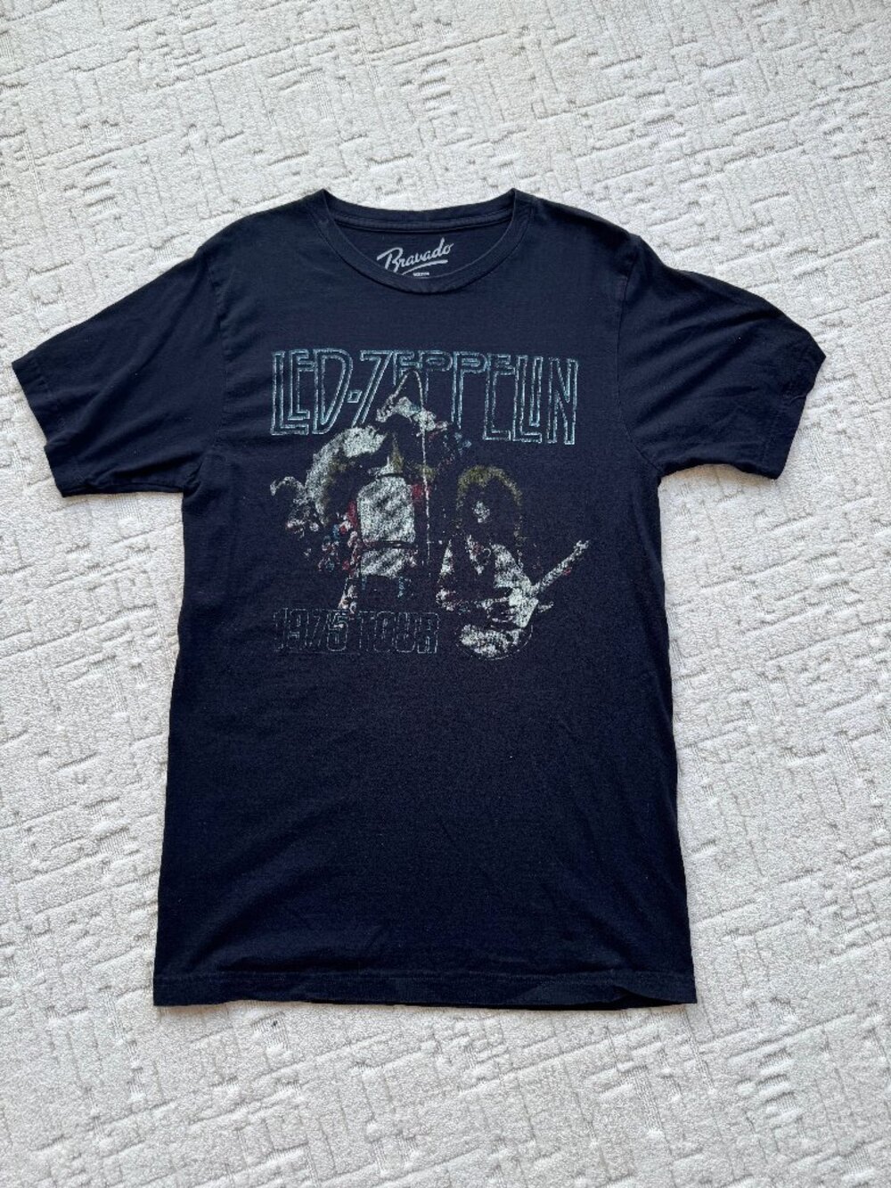 Led Zeppelin 1975 Tour Bravado Men’s XL Faded Black Graphic Band T-Shirt